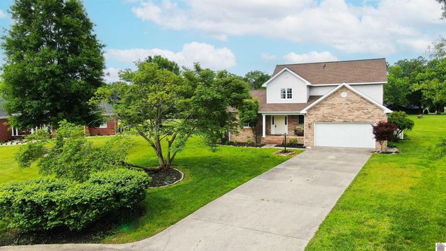 145 Plantation Way, West Paducah, KY 42086