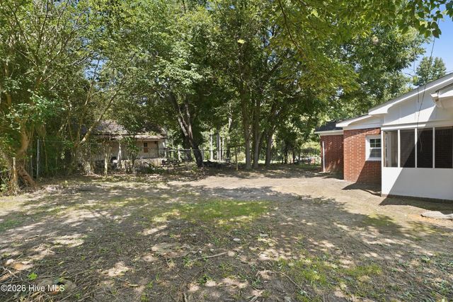 901 E Nash Street, Spring Hope, NC 27882