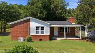 901 E Nash Street, Spring Hope, NC 27882