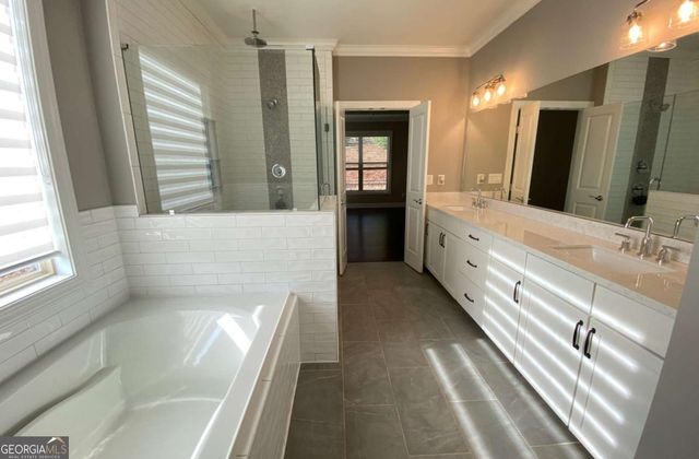 142 Grandmar Chase, Canton, GA 30115