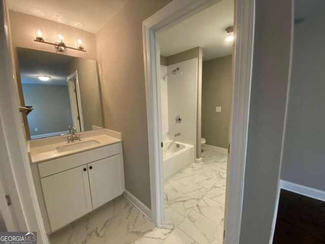 142 Grandmar Chase, Canton, GA 30115