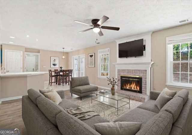 5182 Running Doe Drive, Suwanee, GA 30024