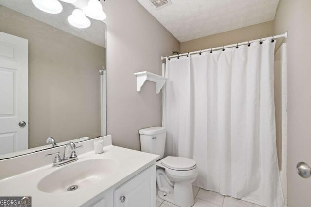 5182 Running Doe Drive, Suwanee, GA 30024