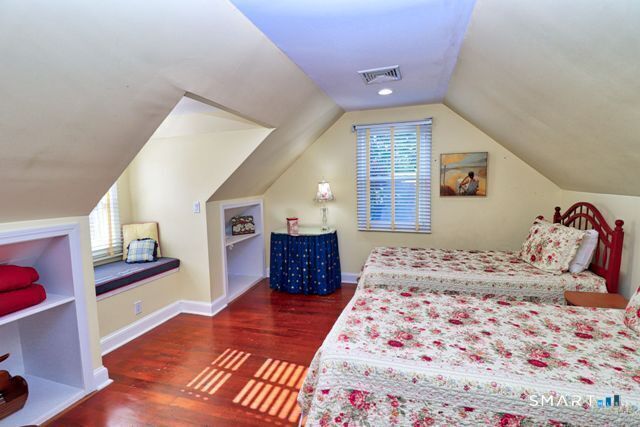 18 Corsino Avenue, Old Lyme, CT 06371
