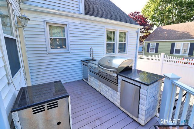 18 Corsino Avenue, Old Lyme, CT 06371
