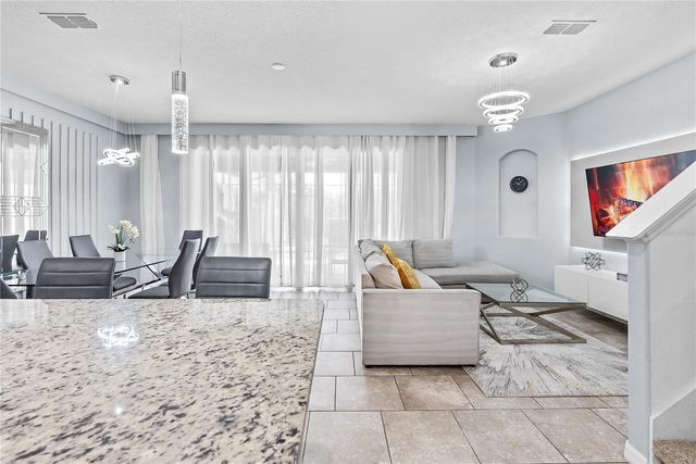 4699 TERRASONESTA DR 4699, Davenport, FL 33837
