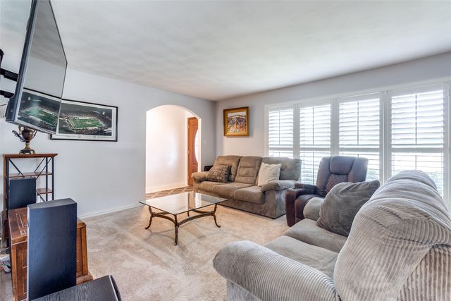 6849 Trammel Drive, Dallas, TX 75214