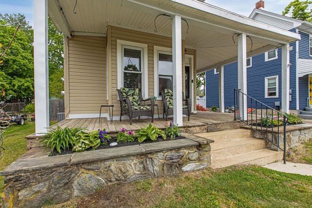25 MAPLE ST, Clayton, NJ 08312