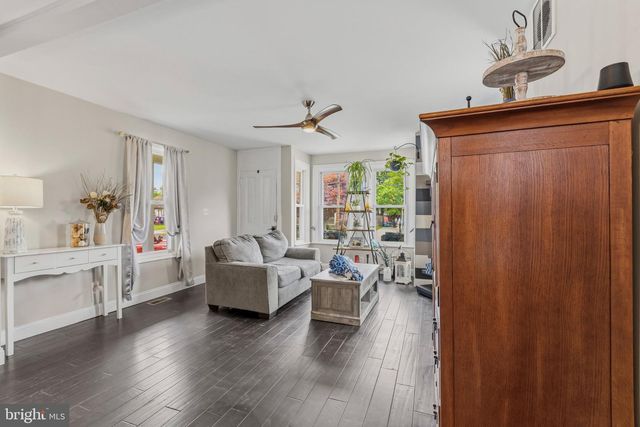 25 MAPLE ST, Clayton, NJ 08312