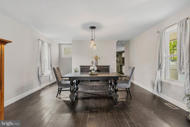 25 MAPLE ST, Clayton, NJ 08312