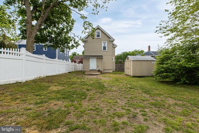 25 MAPLE ST, Clayton, NJ 08312