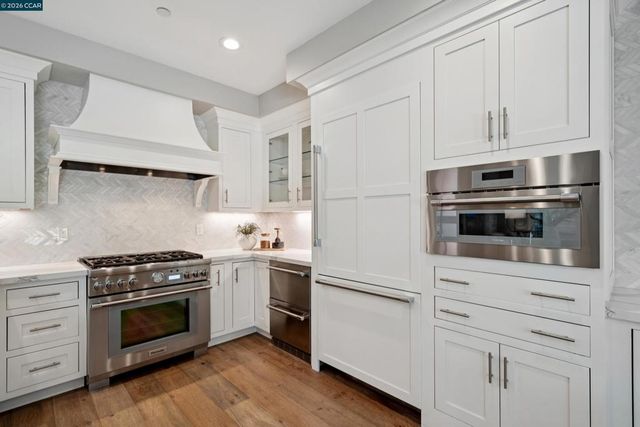 1247 Walker Avenue 2, Walnut Creek, CA 94596