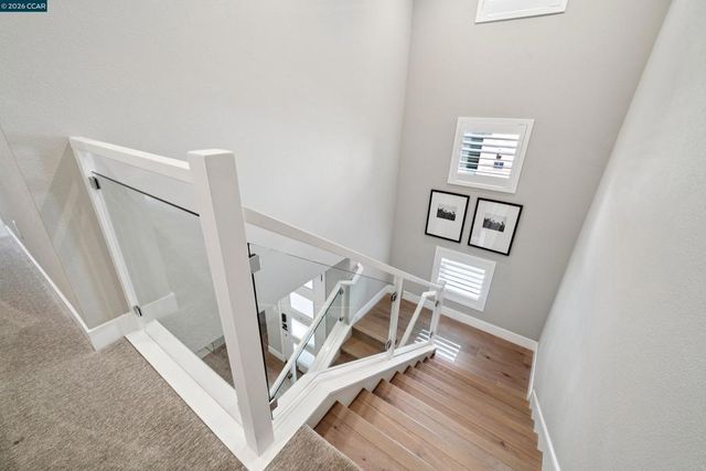 1247 Walker Avenue 2, Walnut Creek, CA 94596