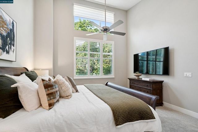 1247 Walker Avenue 2, Walnut Creek, CA 94596