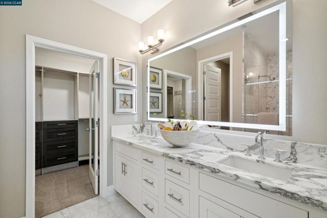 1247 Walker Avenue 2, Walnut Creek, CA 94596