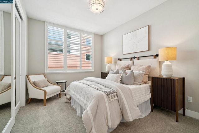 1247 Walker Avenue 2, Walnut Creek, CA 94596