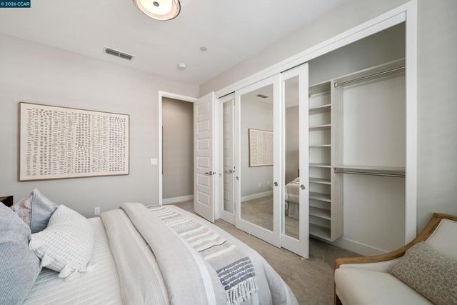 1247 Walker Avenue 2, Walnut Creek, CA 94596
