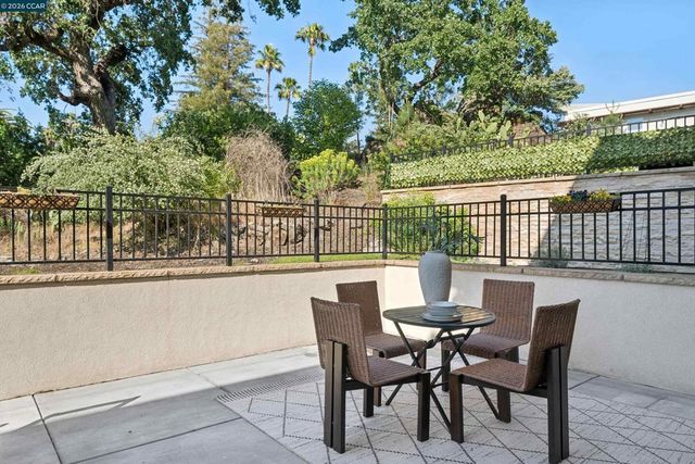 1247 Walker Avenue 2, Walnut Creek, CA 94596