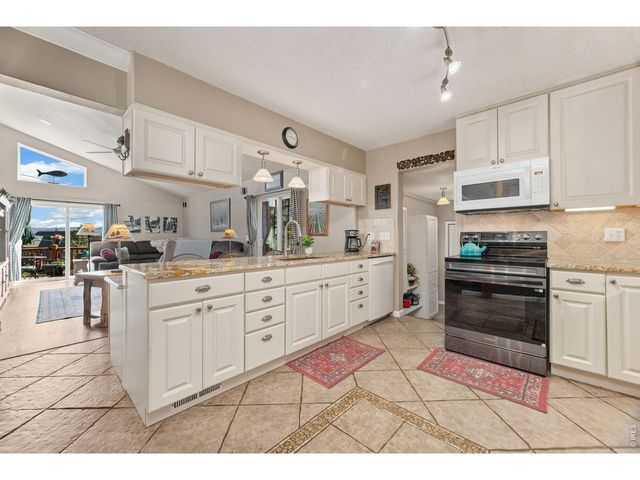 715 Ponderosa Ln, Estes Park, CO 80517