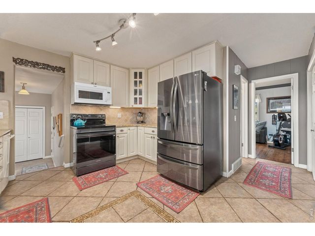 715 Ponderosa Ln, Estes Park, CO 80517
