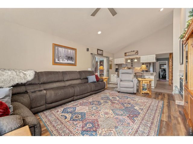 715 Ponderosa Ln, Estes Park, CO 80517