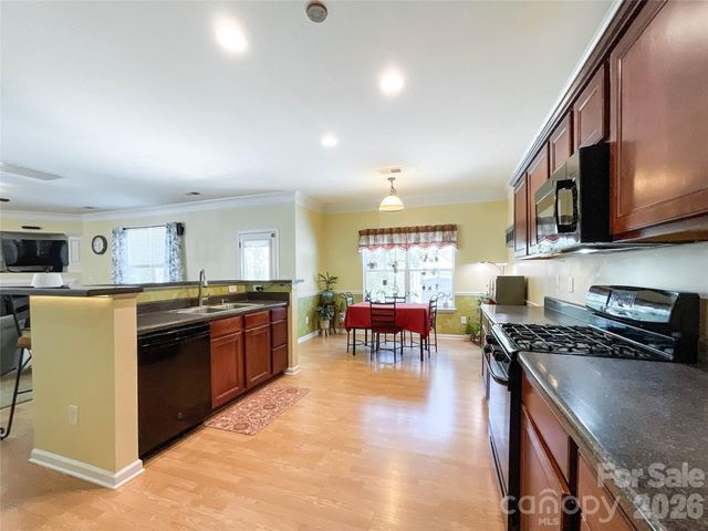 15137 Oldcorn Lane, Charlotte, NC 28262