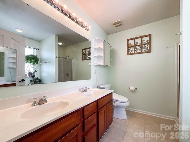 15137 Oldcorn Lane, Charlotte, NC 28262