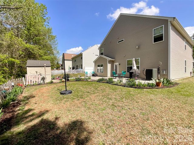 15137 Oldcorn Lane, Charlotte, NC 28262