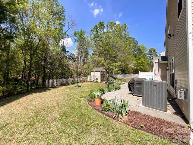 15137 Oldcorn Lane, Charlotte, NC 28262