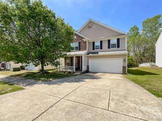 15137 Oldcorn Lane, Charlotte, NC 28262