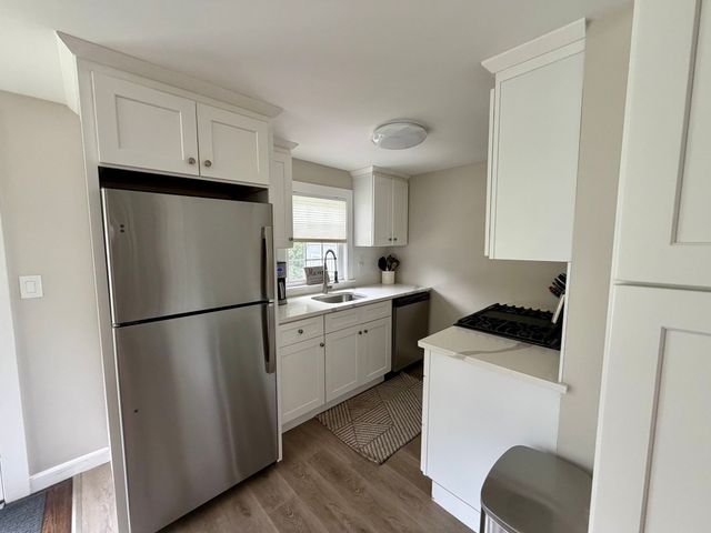 335 South Street, Wrentham, MA 02093