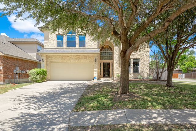 326 LOCH LOMOND DR, Cibolo, TX 78108