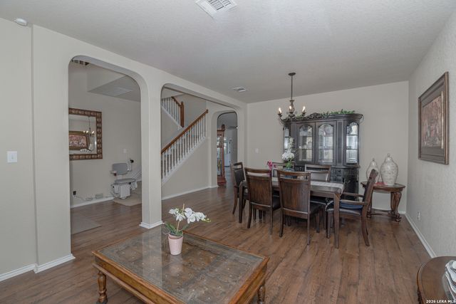 326 LOCH LOMOND DR, Cibolo, TX 78108