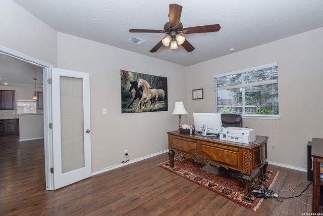 326 LOCH LOMOND DR, Cibolo, TX 78108