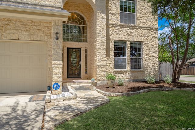 326 LOCH LOMOND DR, Cibolo, TX 78108