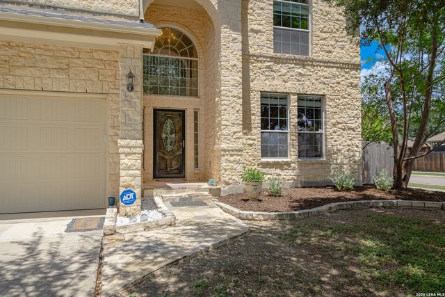 326 LOCH LOMOND DR, Cibolo, TX 78108
