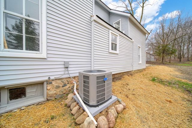 515 Territorial Road, Manchester, MI 48158