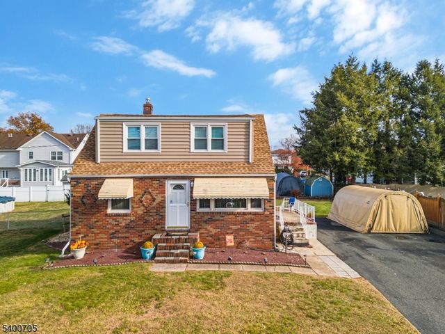61 Parkside Ave, Piscataway Twp., NJ 08854