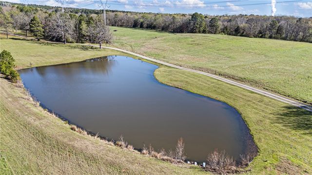 25951 E State Highway 22, Delaware, AR 72835