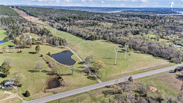 25951 E State Highway 22, Delaware, AR 72835