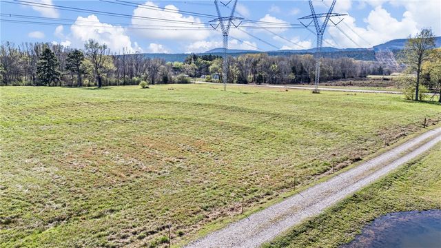 25951 E State Highway 22, Delaware, AR 72835