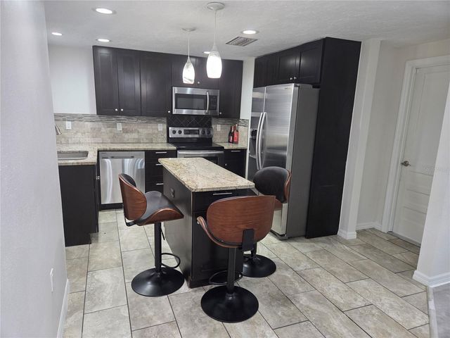 3922 COCHISE TER,, Sarasota, FL 34233