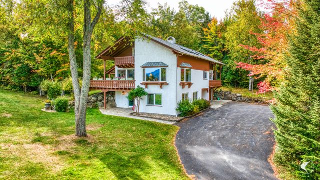 54 Split Rock Road, Lake Placid, NY 12946