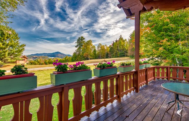 54 Split Rock Road, Lake Placid, NY 12946