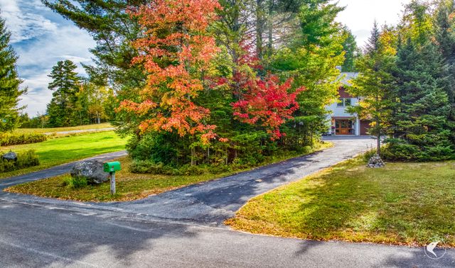 54 Split Rock Road, Lake Placid, NY 12946