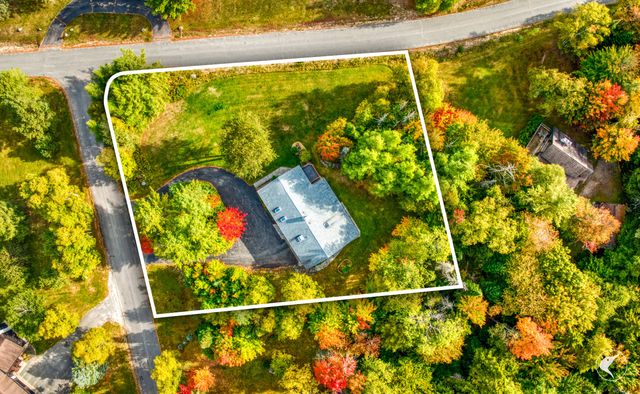 54 Split Rock Road, Lake Placid, NY 12946