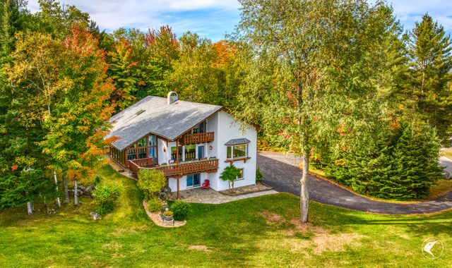 54 Split Rock Road, Lake Placid, NY 12946