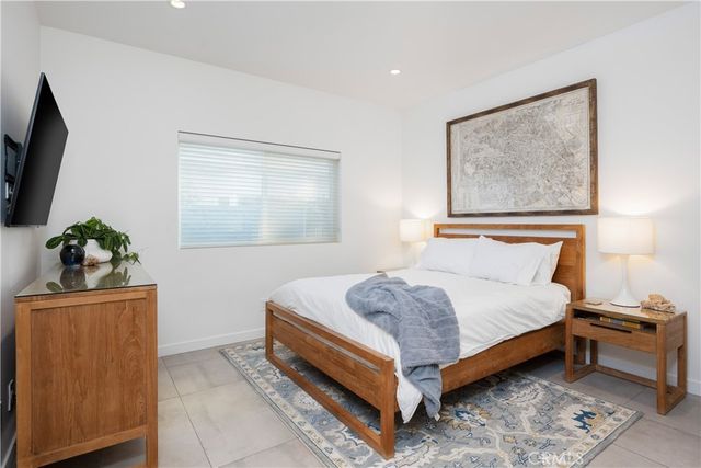 2630 San Angelo Drive, Claremont, CA 91711