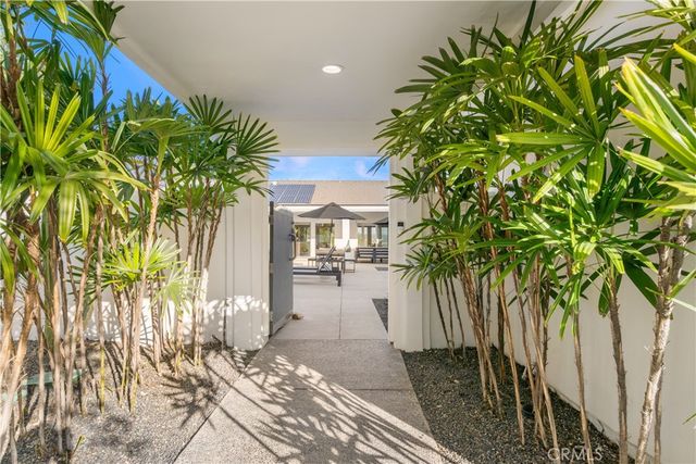 2630 San Angelo Drive, Claremont, CA 91711