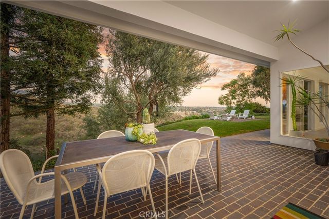 2630 San Angelo Drive, Claremont, CA 91711